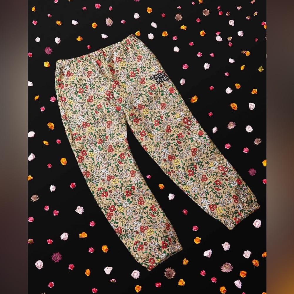 Teddy Fresh Grandma's Floral Sweatpant Joggers - Unisex Medium